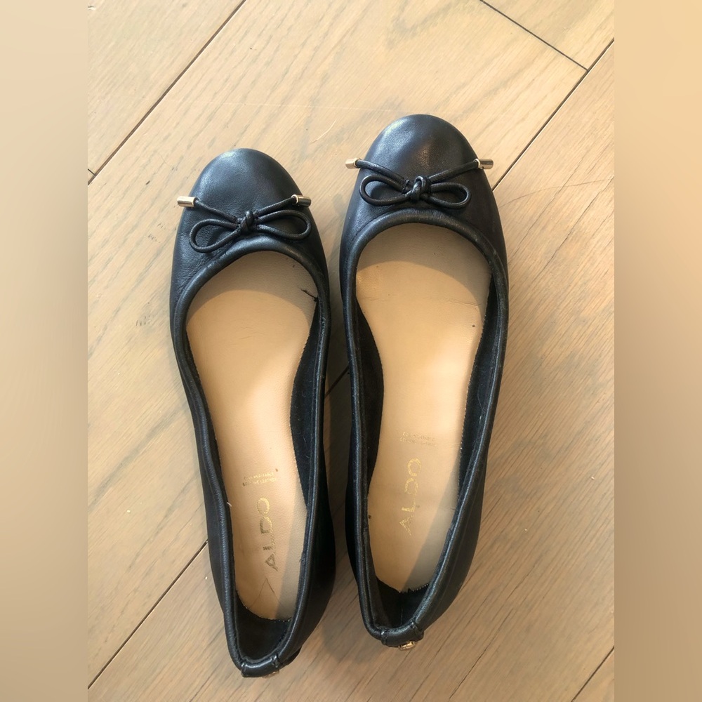 Aldo classic ballet flats size 6, like new in good condition, only worn a few x